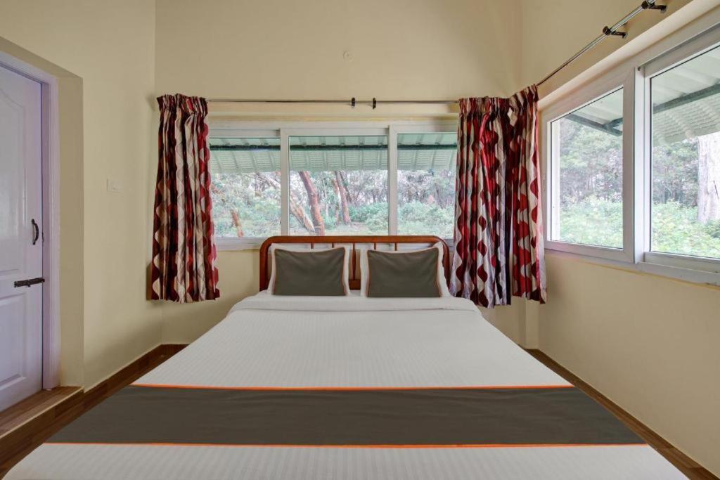 Starlight Hotels Kodai Кодайканал Экстерьер фото